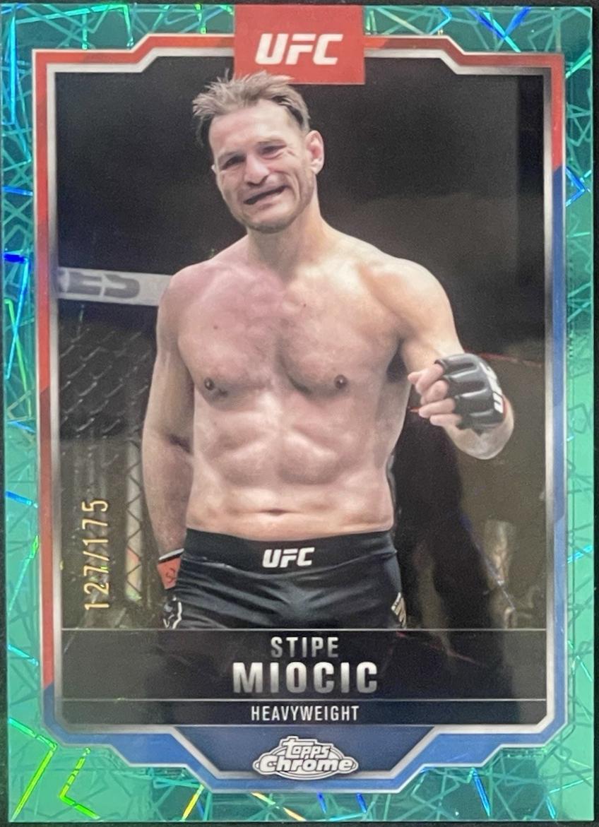 Stipe Miocic 2025 Topps Chrome UFC Base #122 Teal Lazer Refractor