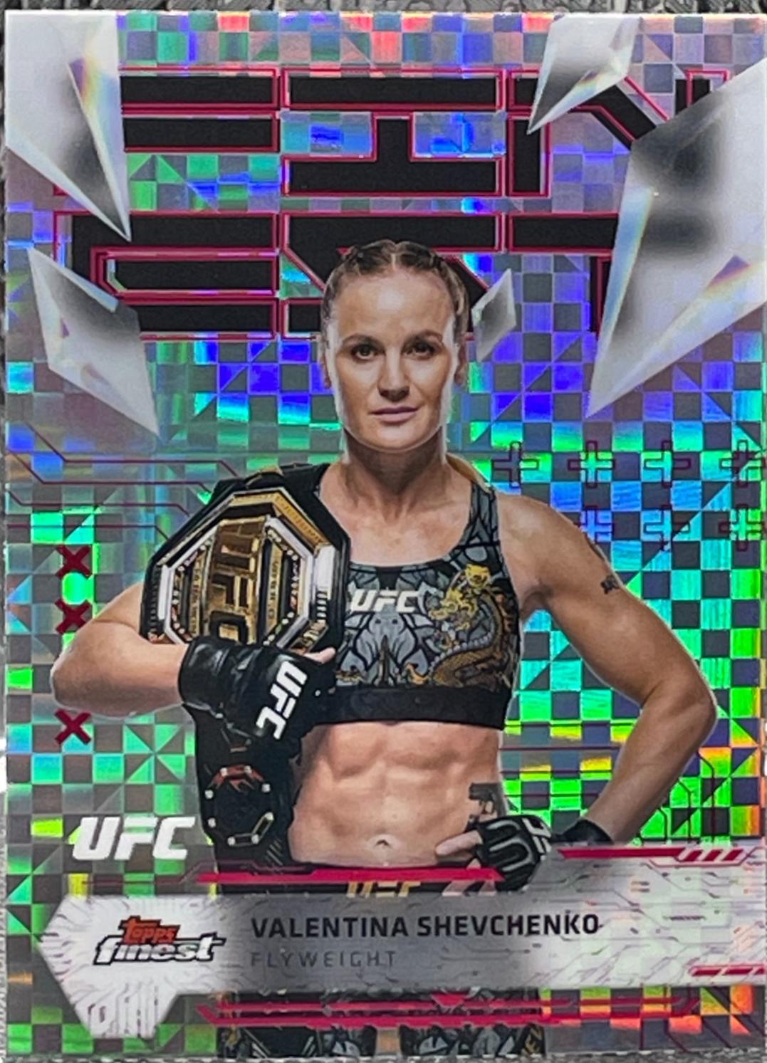 Valentina Shevchenko 2025 Topps Finest UFC Base Uncommon #174 Checkerboard Refractor