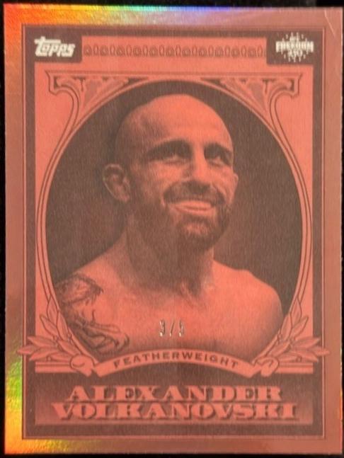 Alexander Volkanovski 2026 Topps UFC Freedom 250 Base #5 Red