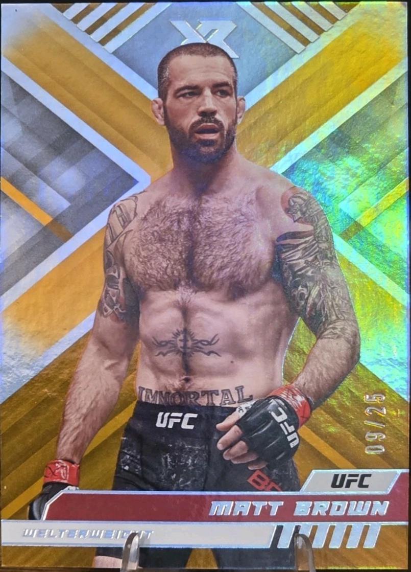 Matt Brown 2023 Panini Chronicles UFC Base XR #294 Gold