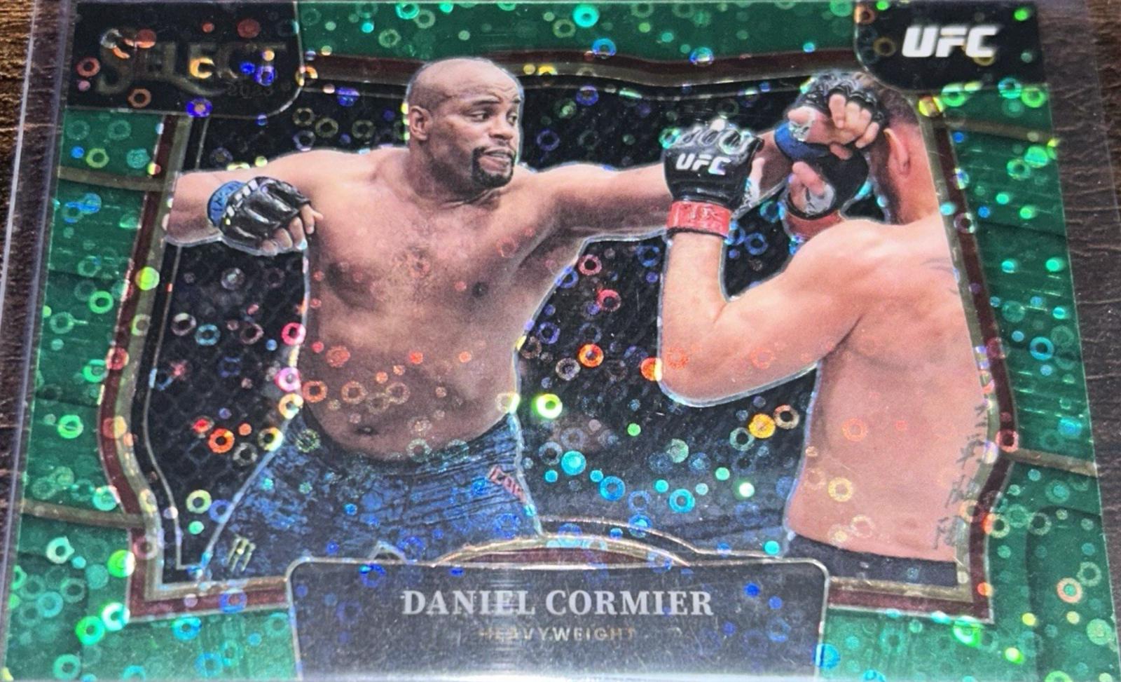 Daniel Cormier 2023 Panini Select UFC Octagonside #218 Green Disco