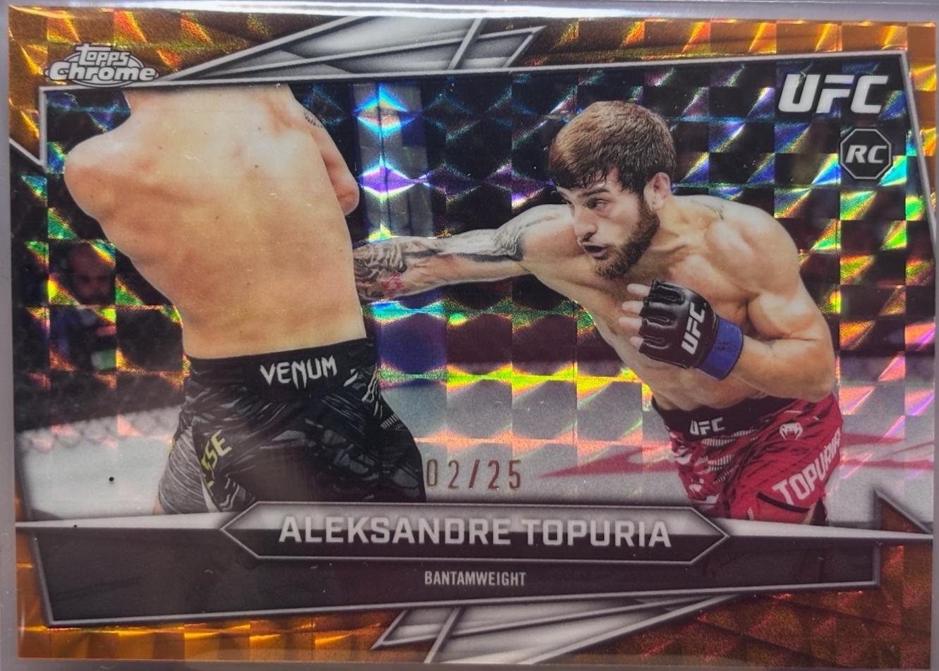 Aleksandre Topuria 2026 Topps Chrome UFC Base #187 Orange Geometric Refractor