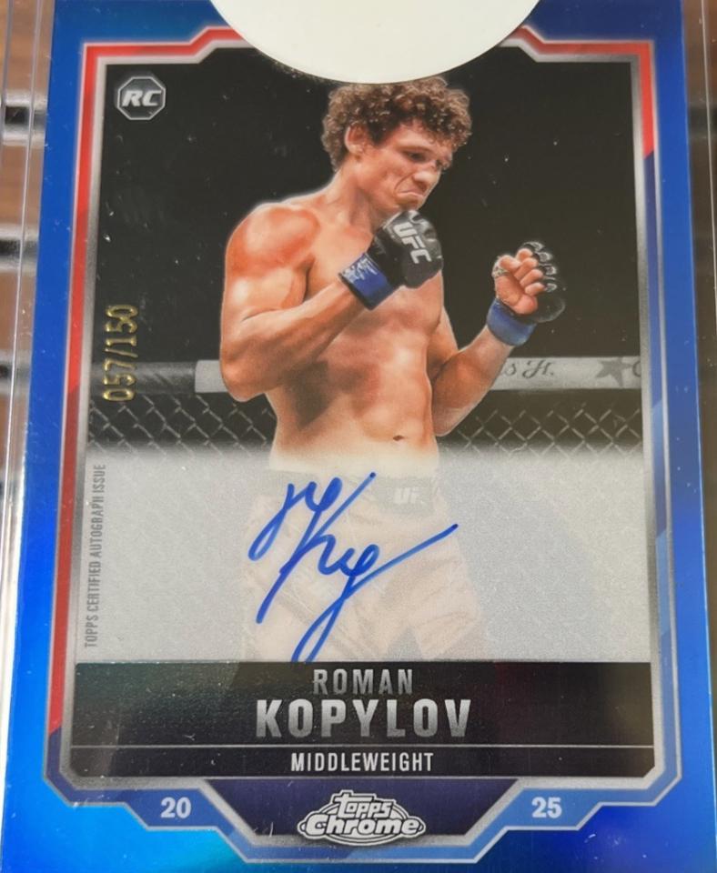 Roman Kopylov 2025 Topps Chrome UFC Chrome Rookie Autographs #CRA-RK Blue Refractor