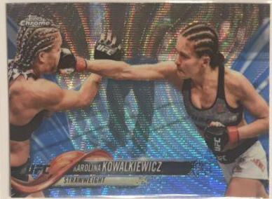 Karolina Kowalkiewicz 2018 Topps Chrome UFC Base #39 Blue Wave