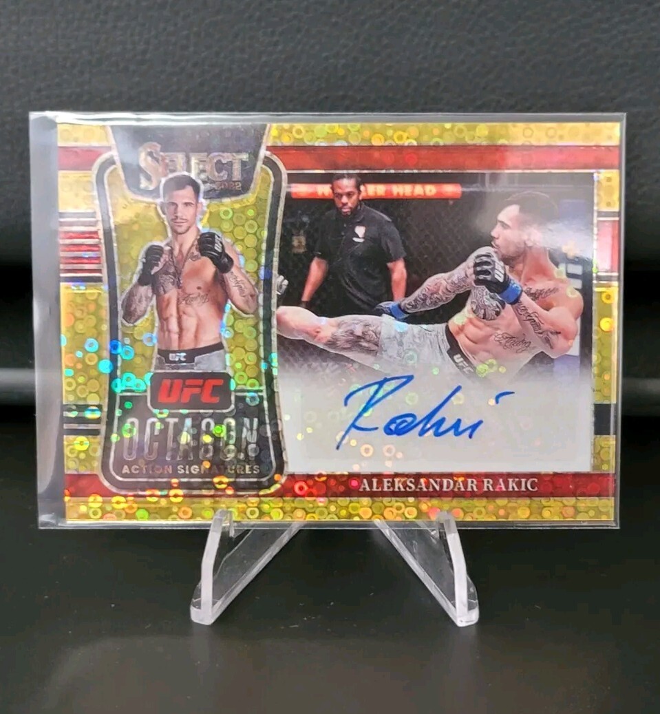 Aleksandar Rakic 2022 Panini Select UFC Octagon Action Signatures #45 Gold Disco