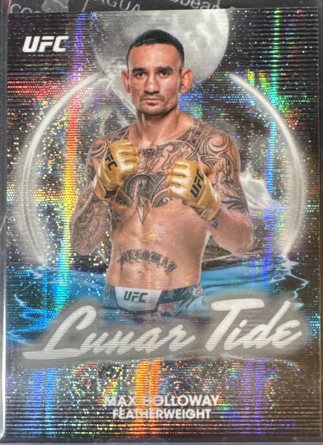Max Holloway 2025 Topps Midnight UFC Lunar Tide #LT-15 Moon Beam
