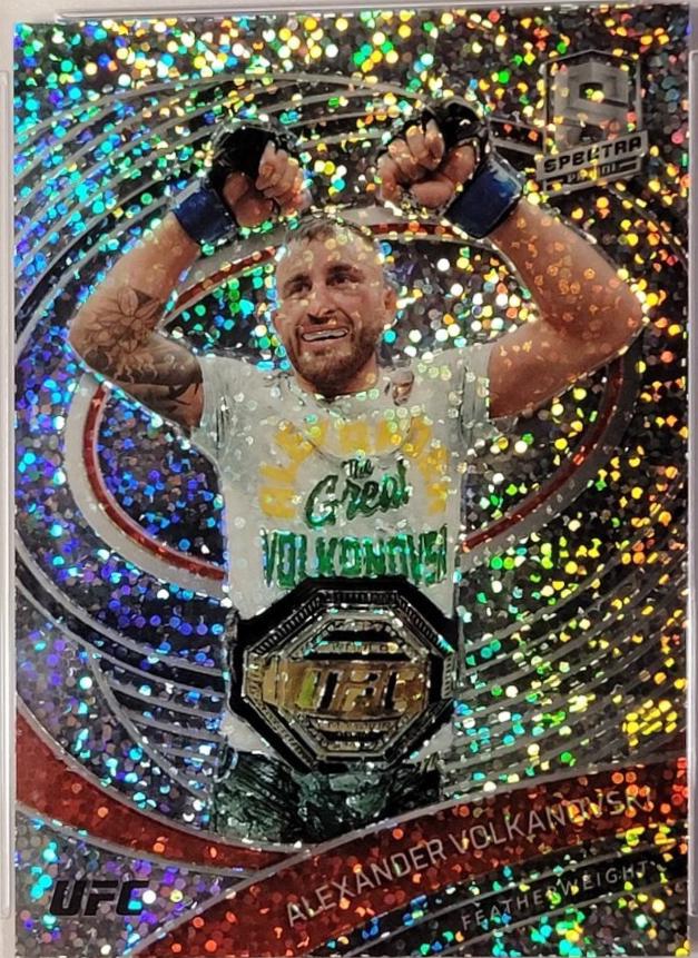 Alexander Volkanovski 2021 Panini Chronicles UFC Base Spectra #295 White Sparkle