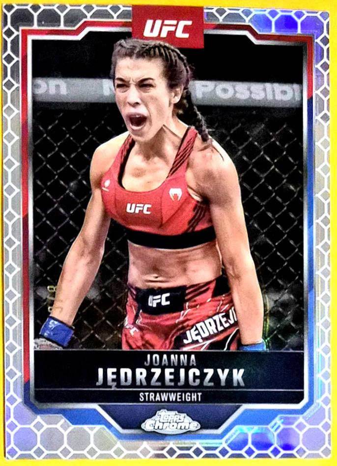 Joanna Jędrzejczyk 2025 Topps Chrome UFC Base #34 OctaFractor