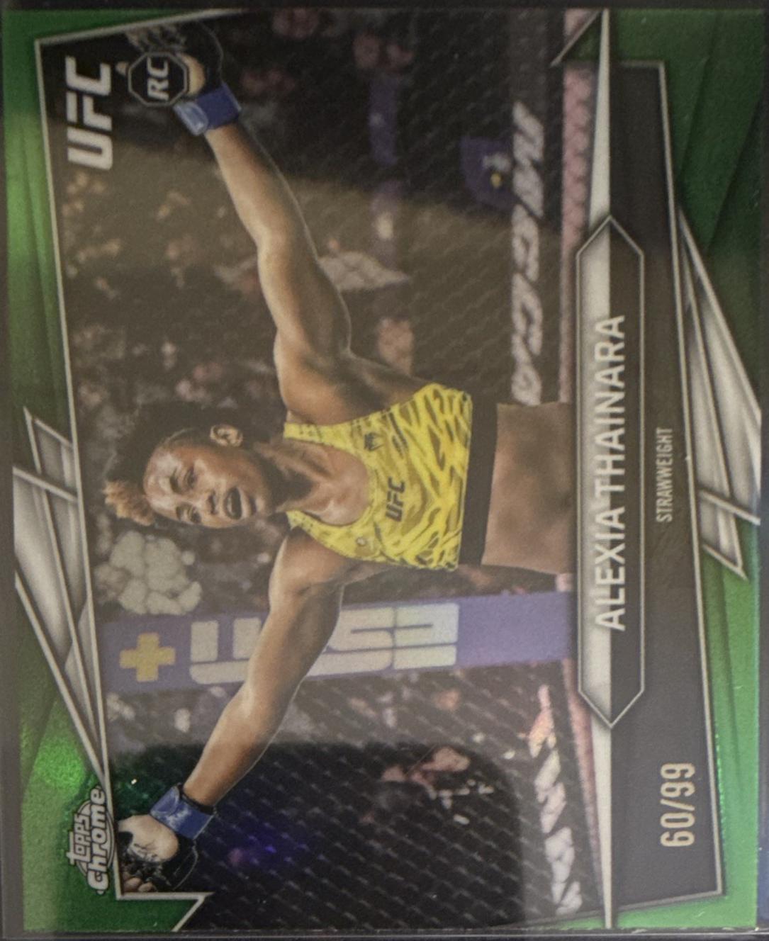 Alexia Thainara 2026 Topps Chrome UFC Base #191 Green Refractor
