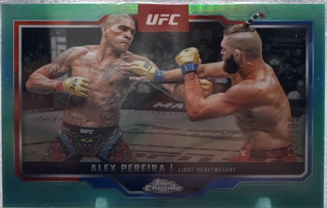 Alex Pereira 2025 Topps Chrome UFC Base #2 Aqua Refractor