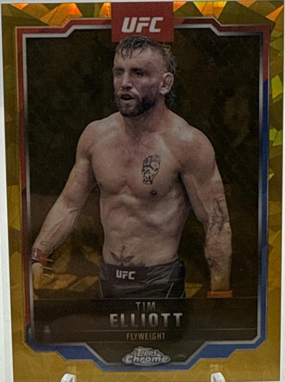 Tim Elliott 2025 Topps Chrome Sapphire UFC Base Sapphire #57 Orange Sapphire