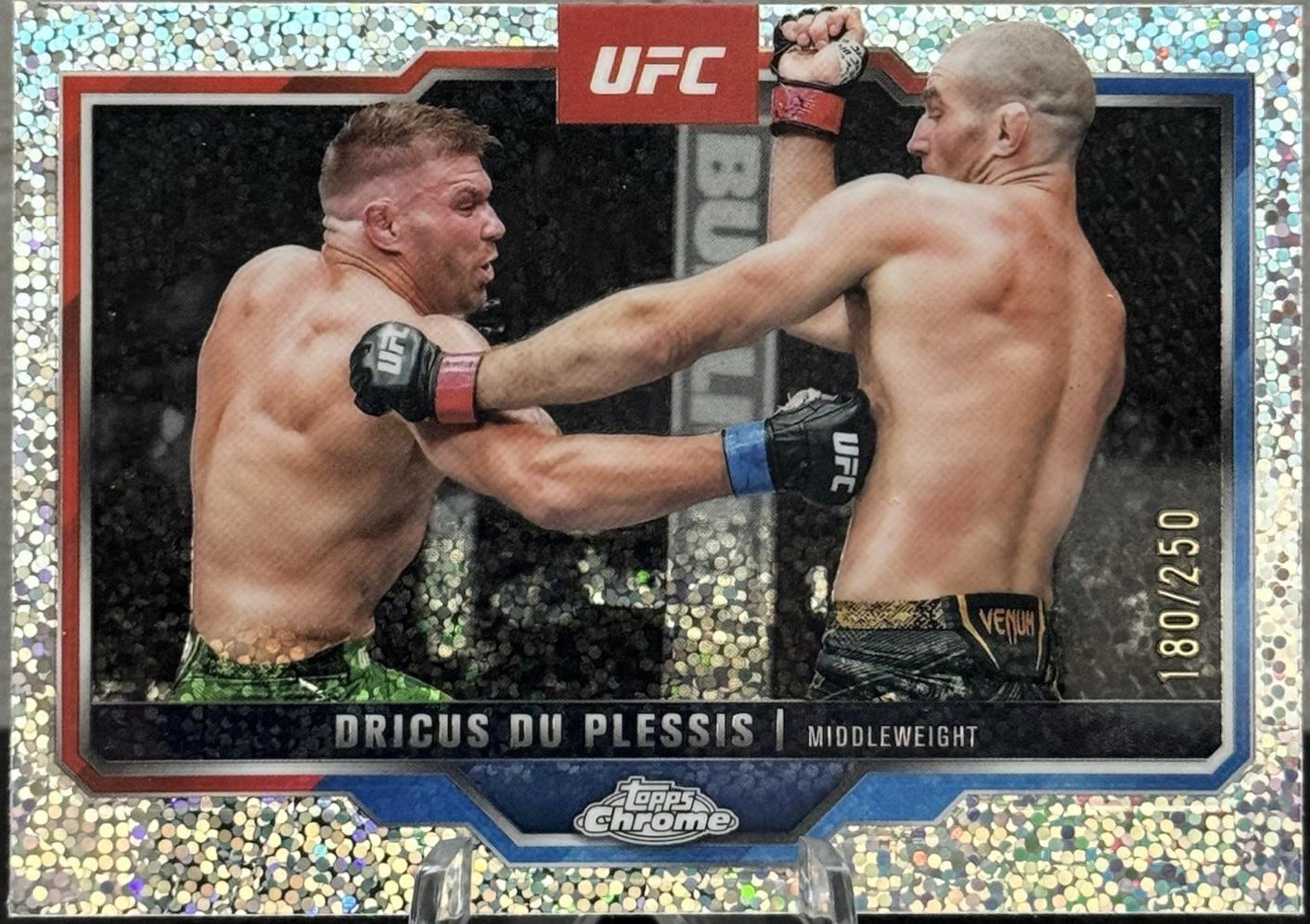 Dricus Du Plessis 2025 Topps Chrome UFC Base #137 Speckle Refractor
