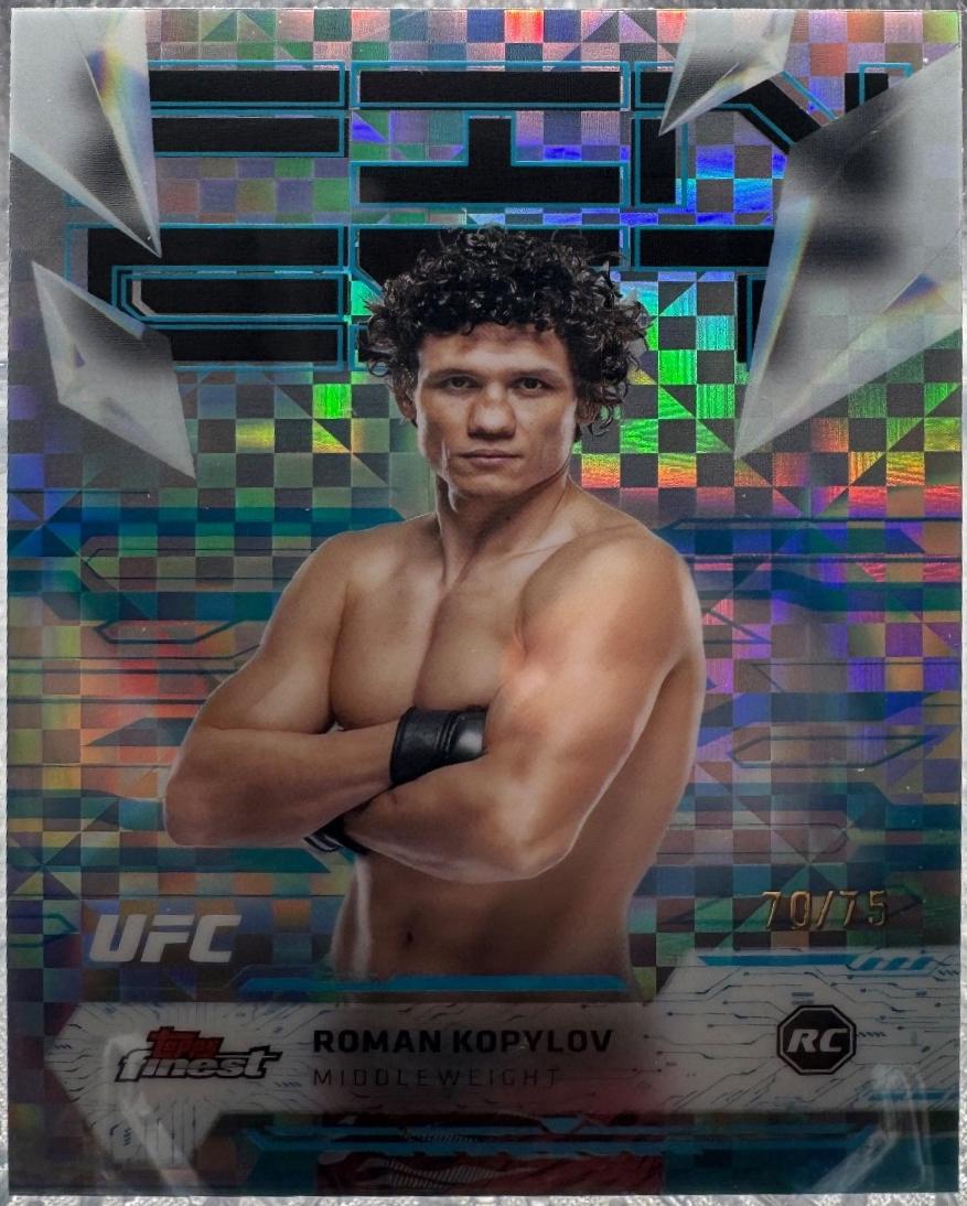 Roman Kopylov 2025 Topps Finest UFC Base Uncommon #107 Blue Checkerboard Refractor
