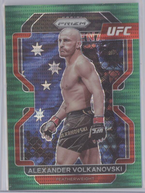 Alexander Volkanovski 2022 Panini Prizm UFC Base #147 Green Pulsar