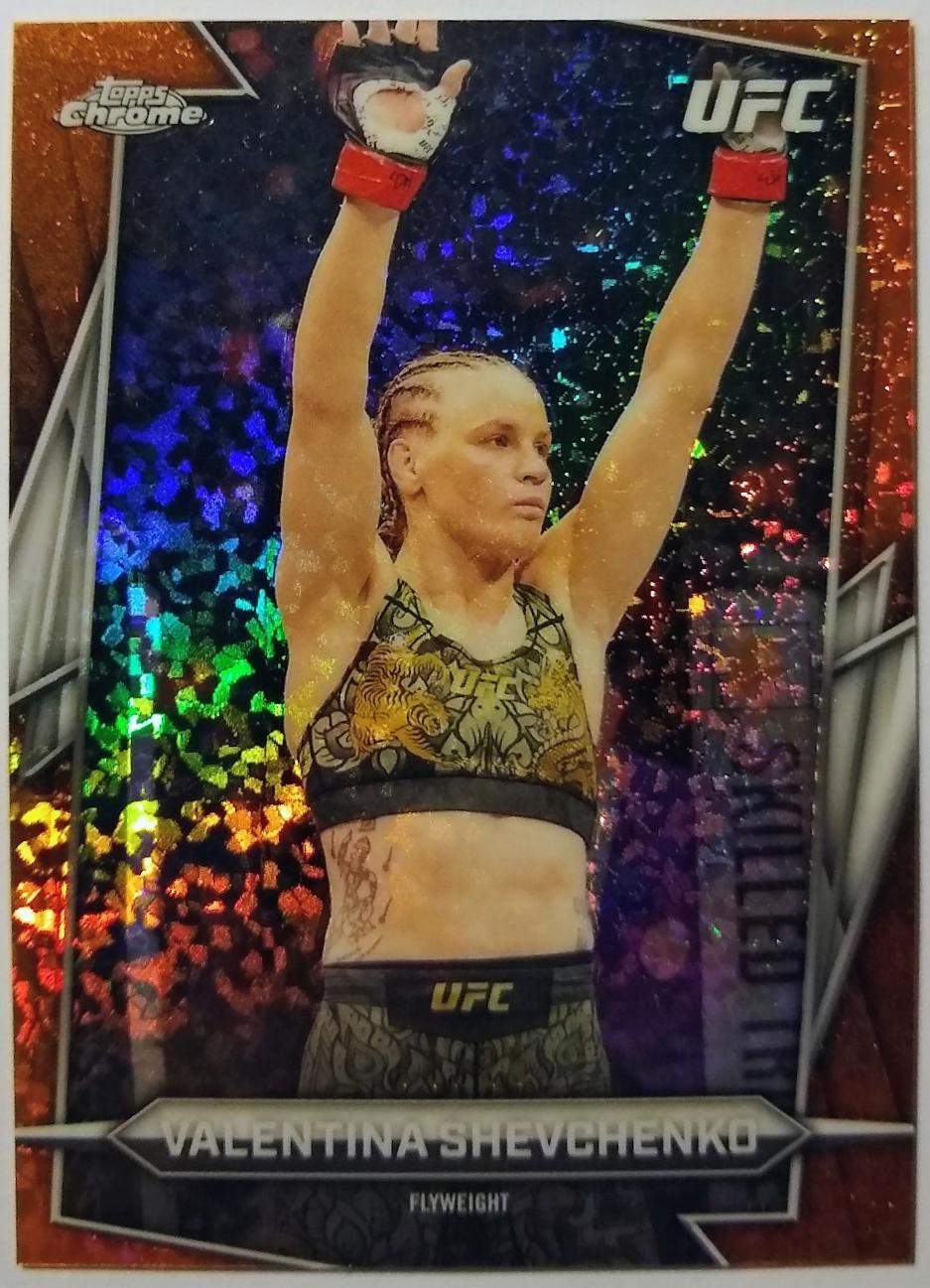 Valentina Shevchenko 2026 Topps Chrome UFC Base #3 Orange Mini Diamonds Refractor