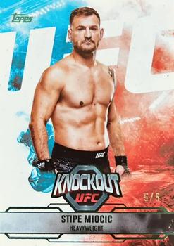 Stipe Miocic 2025 Topps Knockout UFC Base #3 Emerald