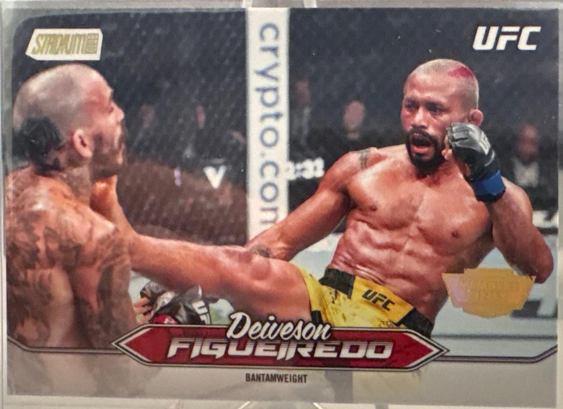 Deiveson Figueiredo 2025 Topps Stadium Club UFC Base #3 Members Only
