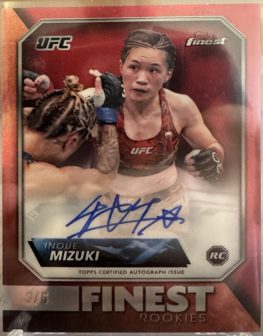Inoue Mizuki 2024 Topps Finest UFC Rookie Finest Autographs #RFA-IM Red Refractor