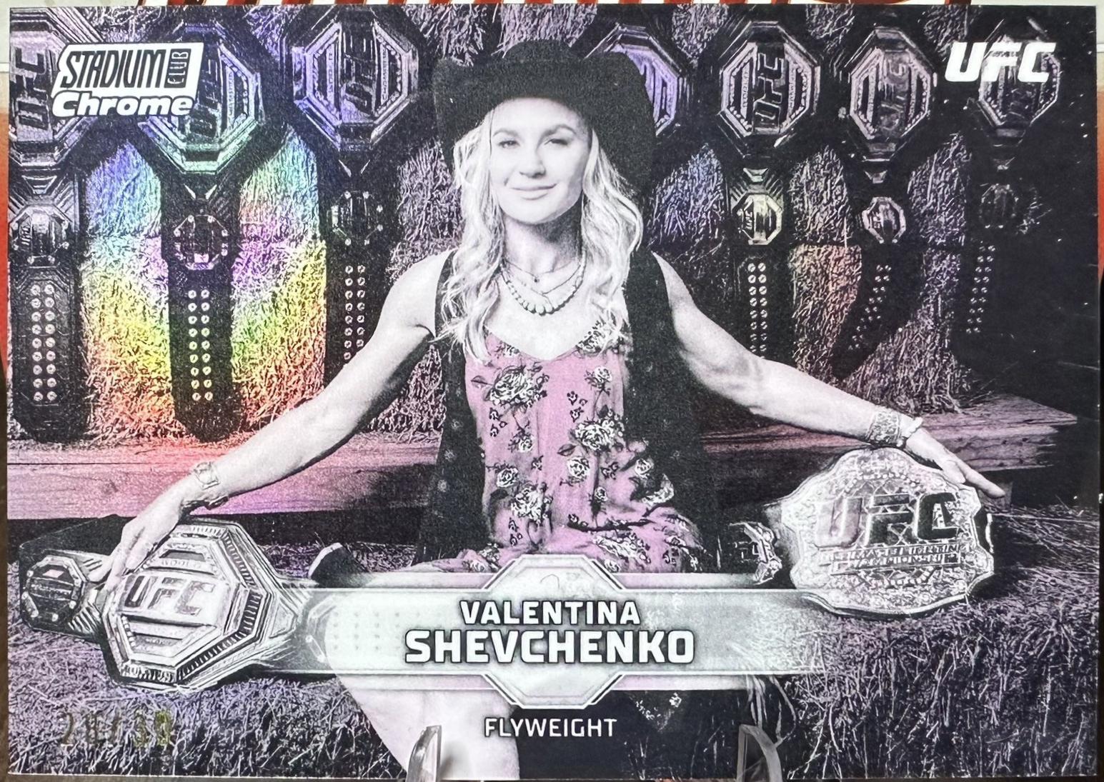 Valentina Shevchenko 2026 Topps Stadium Club UFC Chrome Base #CB-13 Pearl White Refractor