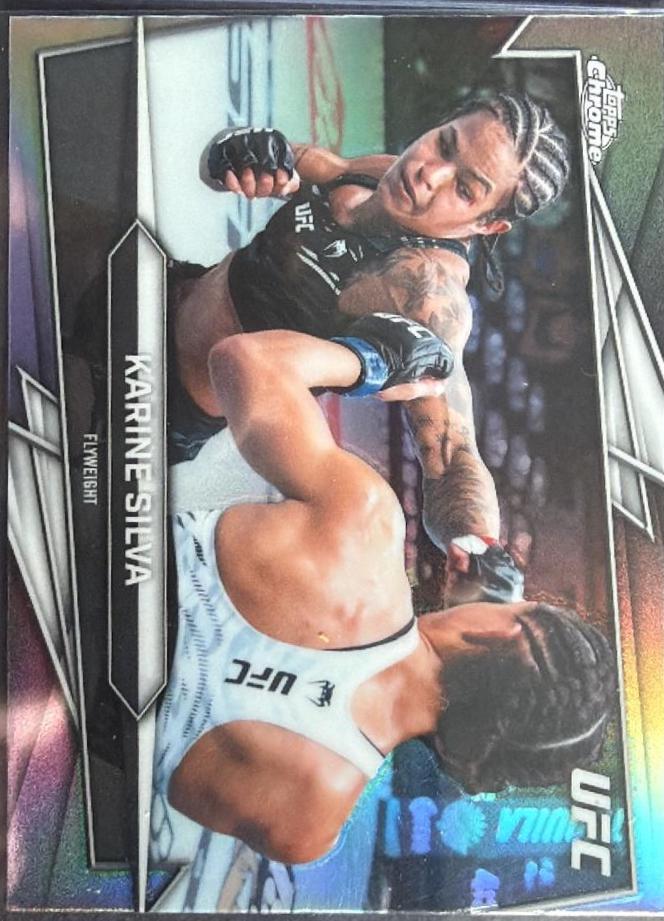 Karine Silva 2026 Topps Chrome UFC Base #127 Refractor
