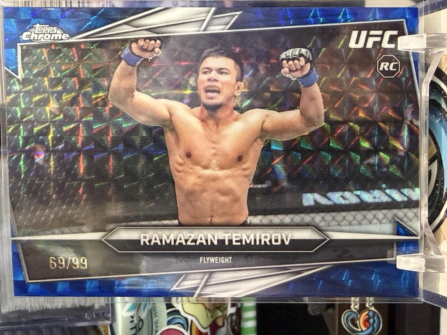 Ramazan Temirov 2026 Topps Chrome UFC Base #77 Blue Geometric Refractor