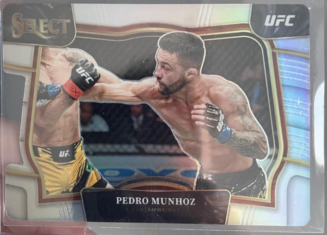 Pedro Munhoz 2023 Panini Select UFC Octagonside #279 Silver Die Cut