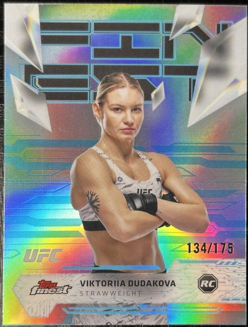 Viktoriia Dudakova 2025 Topps Finest UFC Base Uncommon #145 Blue Refractor
