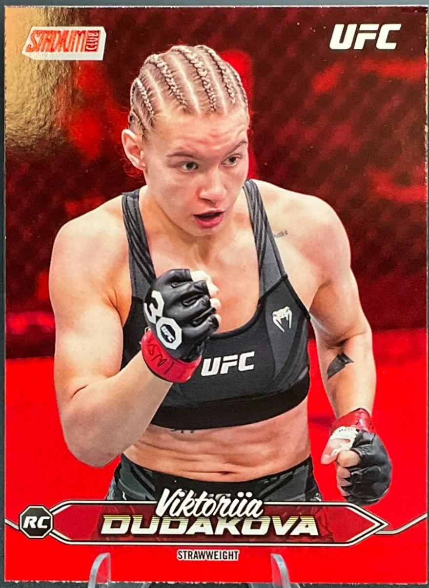 Viktoriia Dudakova 2025 Topps Stadium Club UFC Base #124 Red