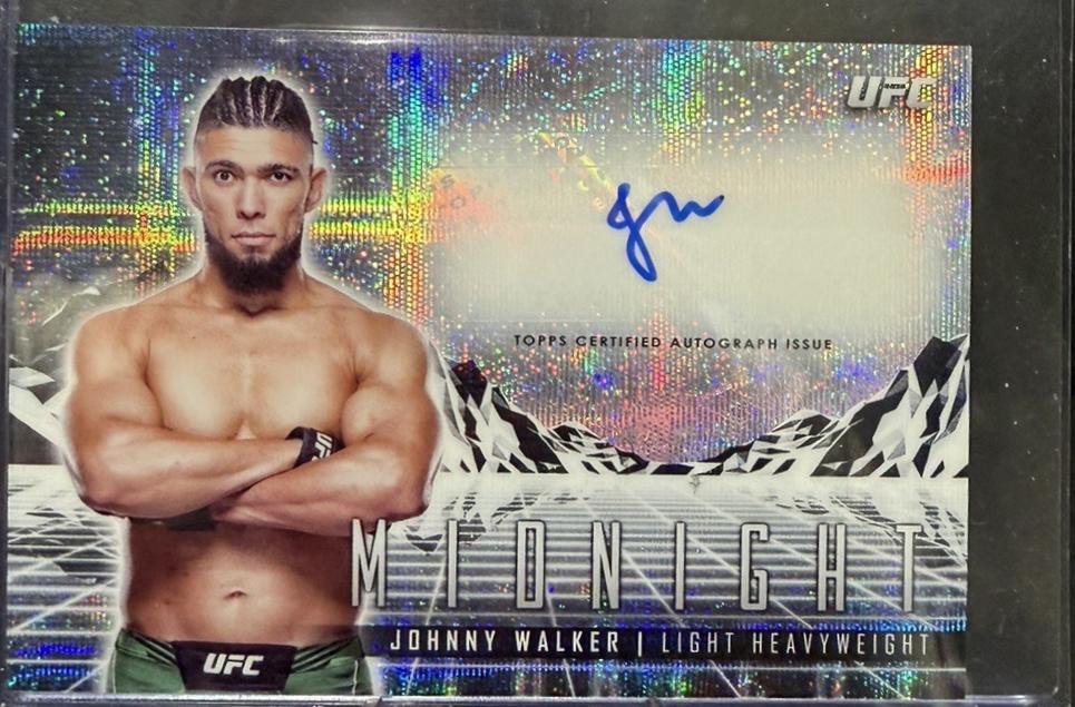 Johnny Walker 2024 Topps Midnight UFC Horizon Signatures #HS-JWR Midnight