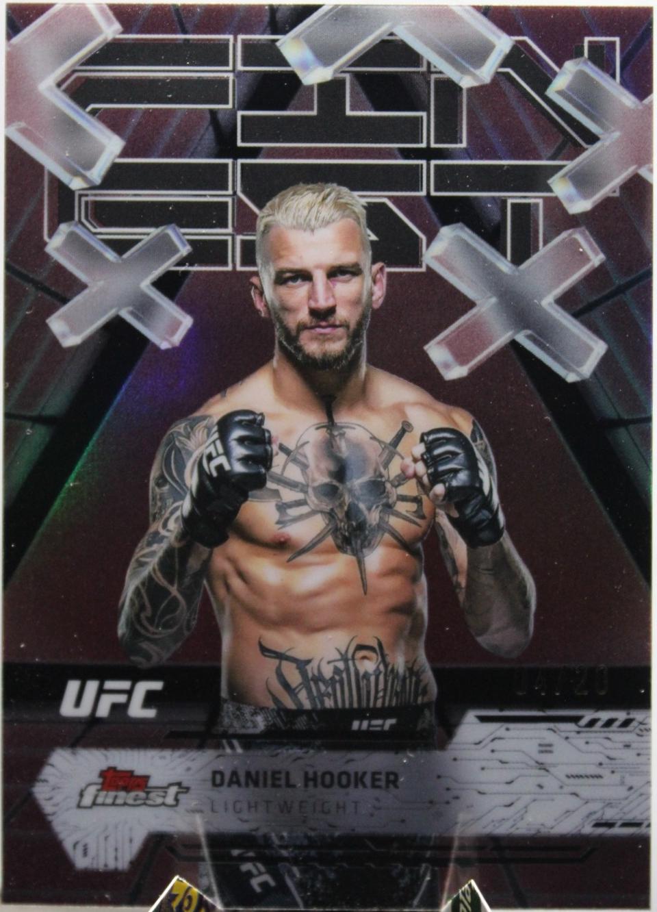 Dan Hooker 2025 Topps Finest UFC Base Common #69 Red Black Vapor Refractor