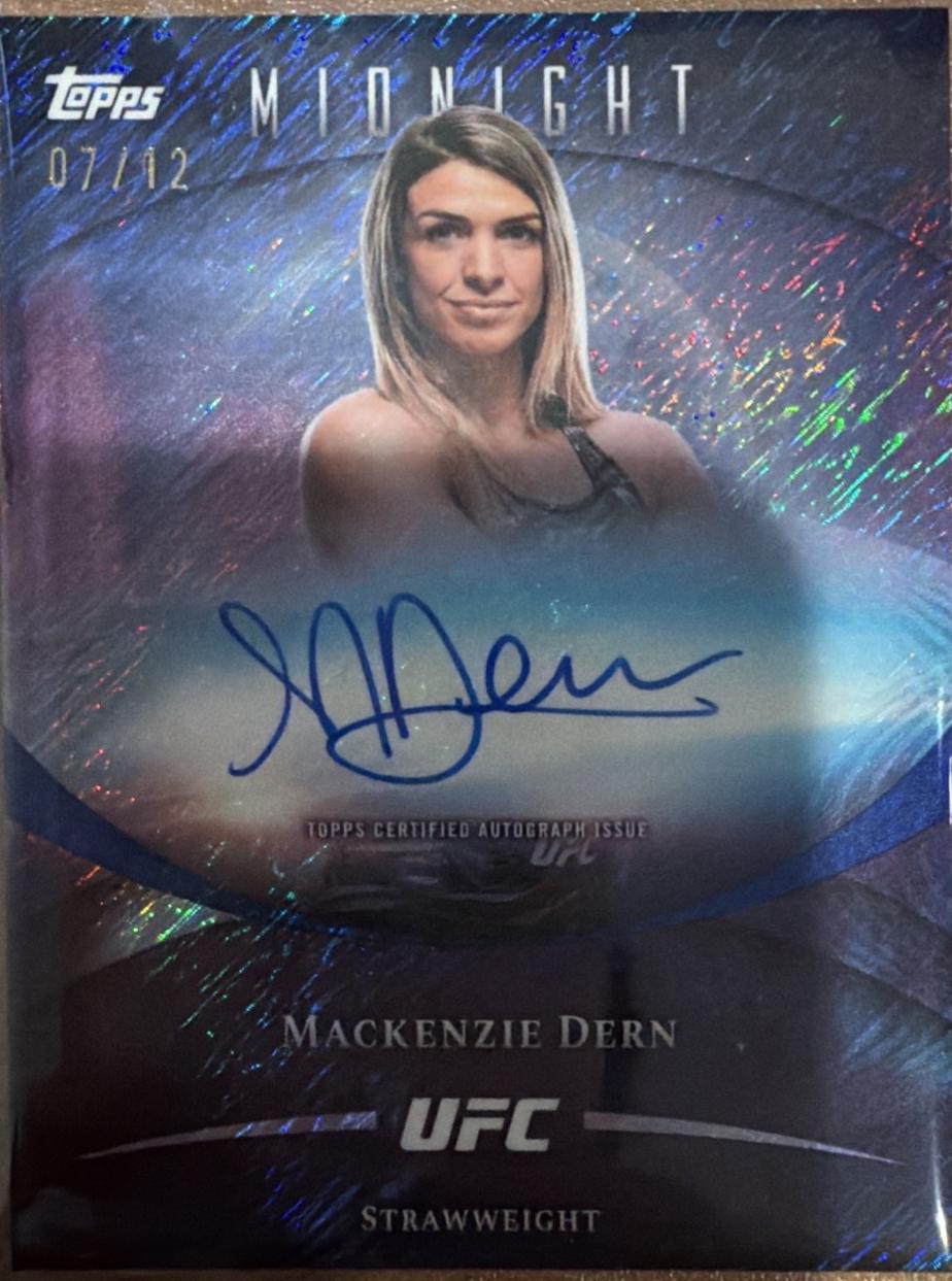Mackenzie Dern 2026 Topps Midnight UFC Base Autographs #BAV-MD Midnight