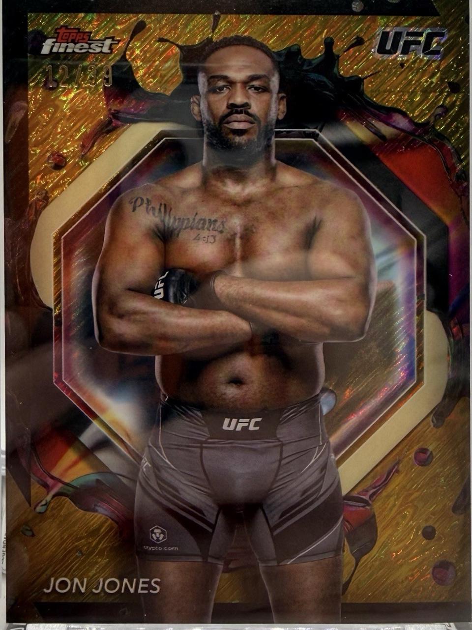 Jon Jones 2024 Topps Finest UFC Base Rare #214 Gold Shimmer Refractor