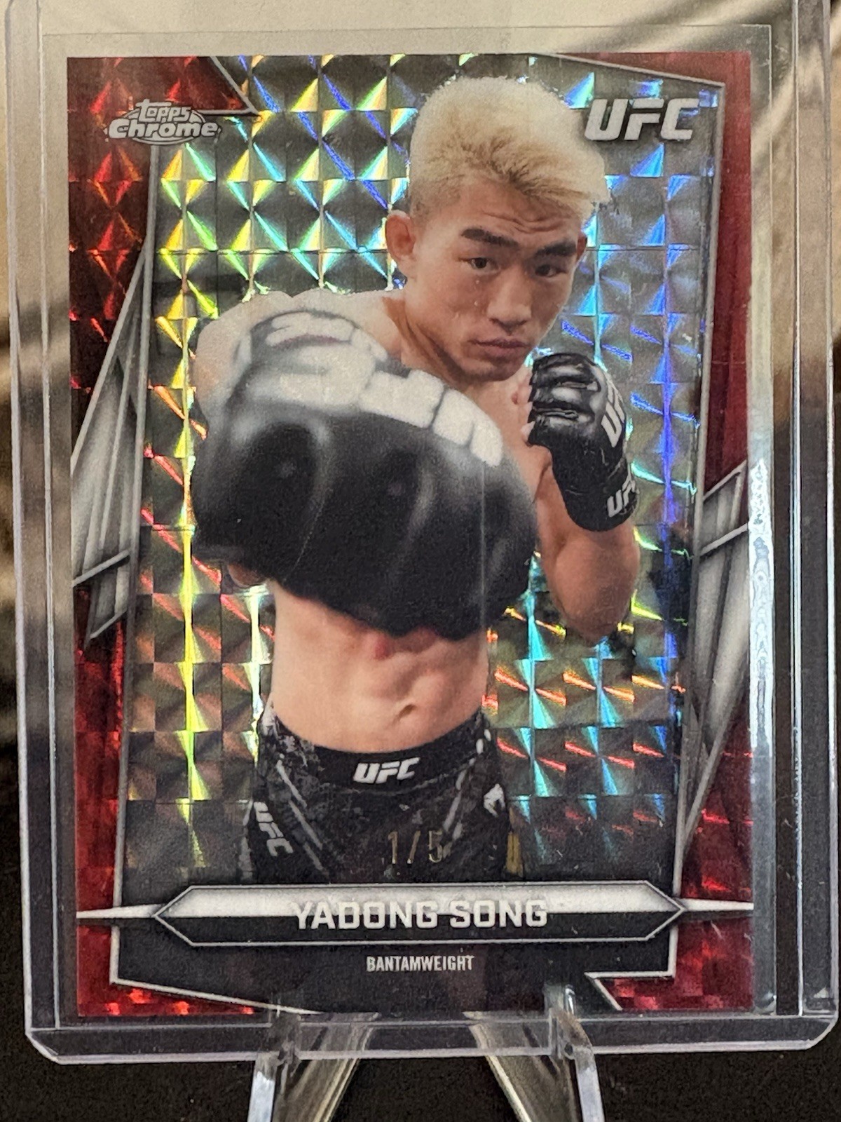 Song Yadong 2026 Topps Chrome UFC Base #45 Red Ray Wave Refractor