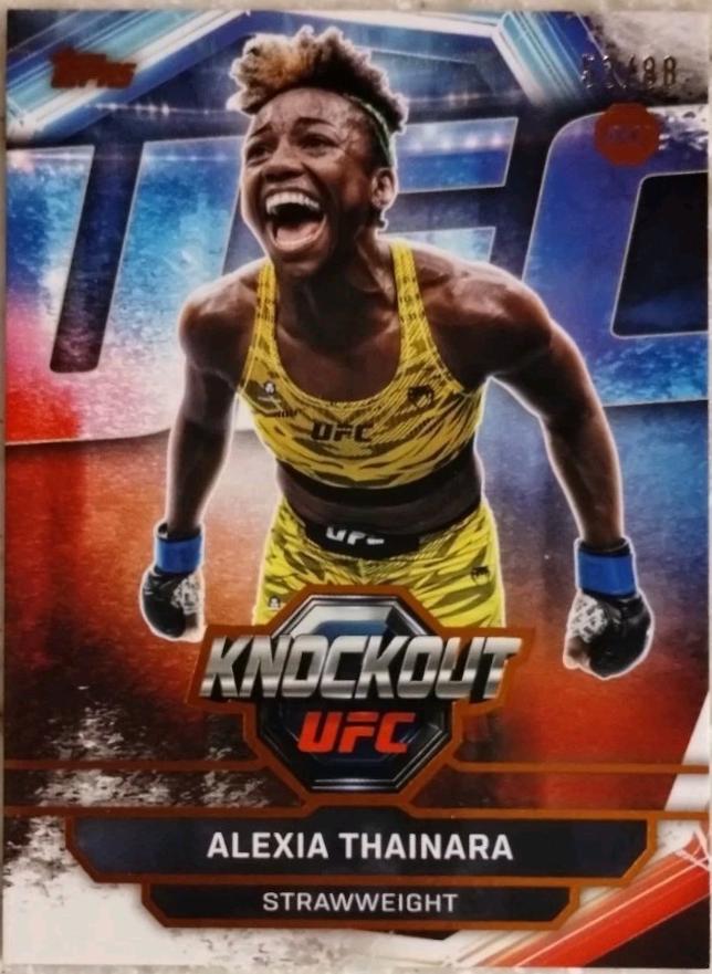 Alexia Thainara 2026 Topps Knockout UFC Base #75 Orange