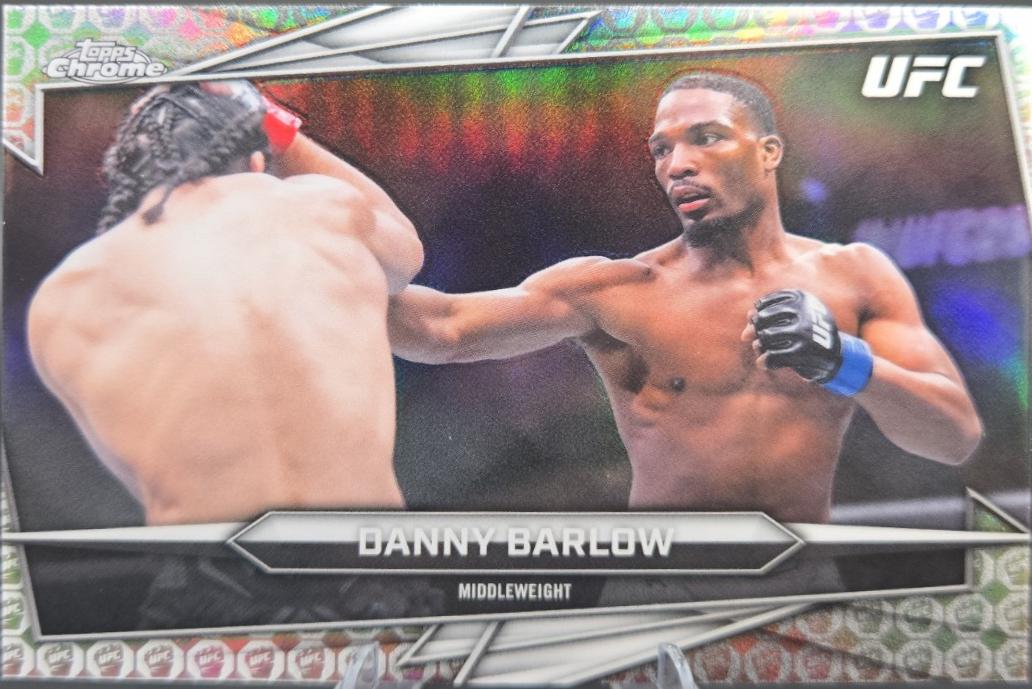 Danny Barlow 2026 Topps Chrome UFC Base #117 UFC Glove Refractor