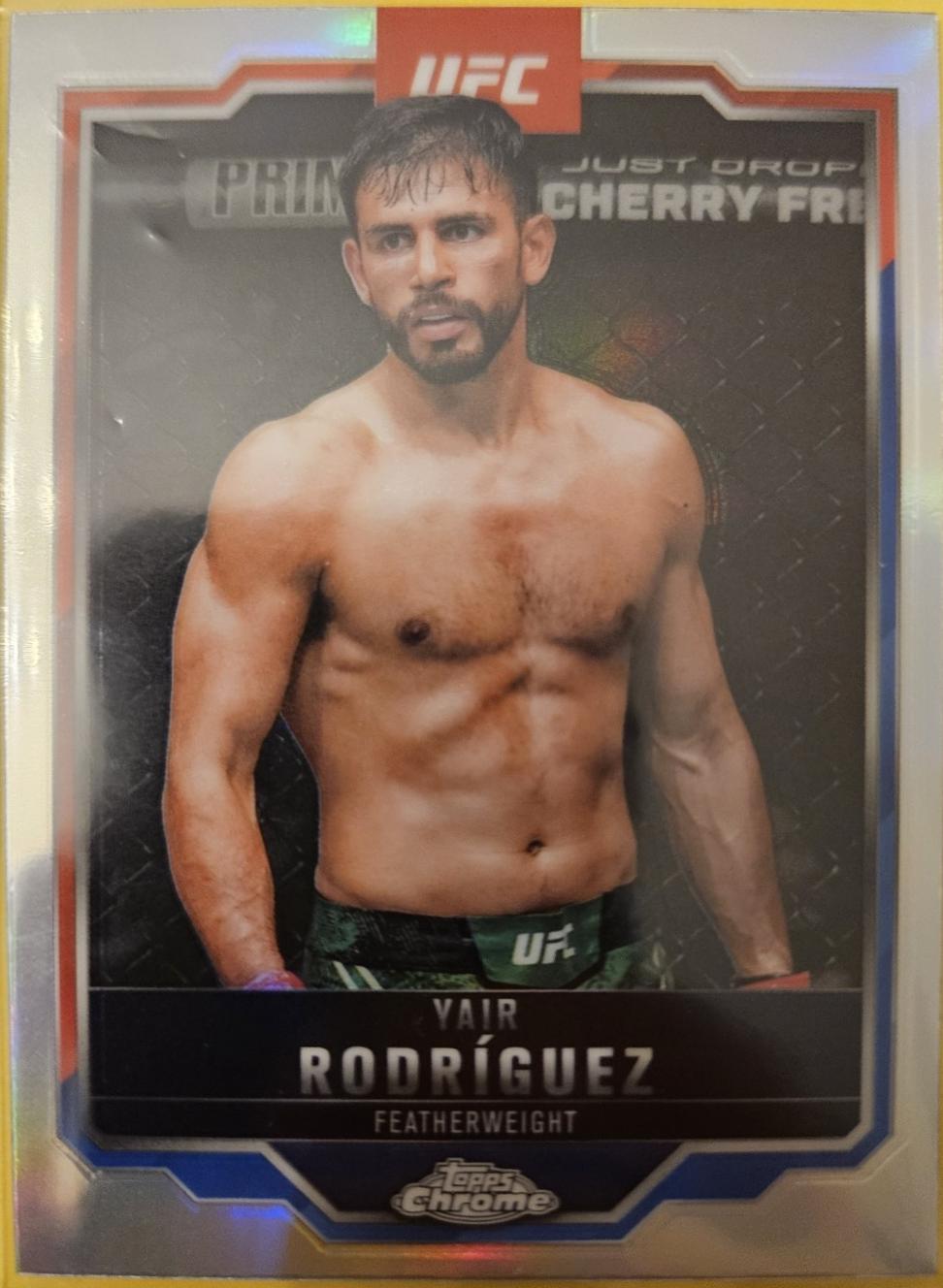 Yair Rodríguez 2025 Topps Chrome UFC Base #95 Refractor