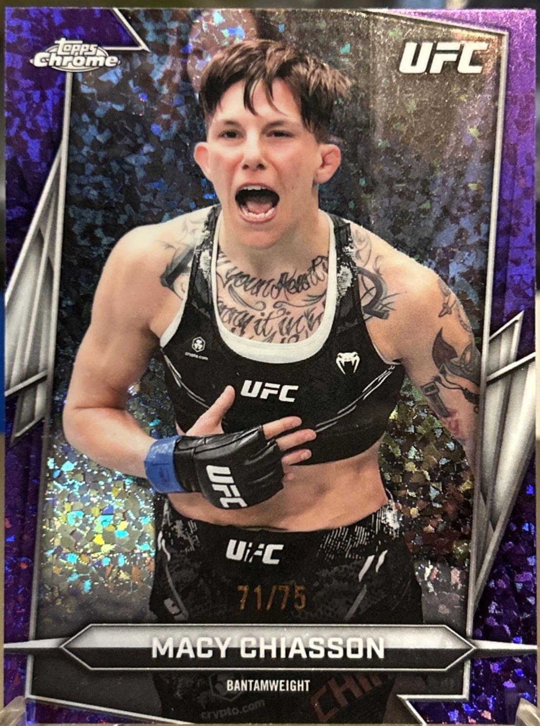 Macy Chiasson 2026 Topps Chrome UFC Base #105 Purple Mini Diamonds Refractor