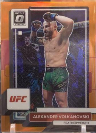 Alexander Volkanovski 2023 Panini Donruss Optic UFC Base #1 Orange