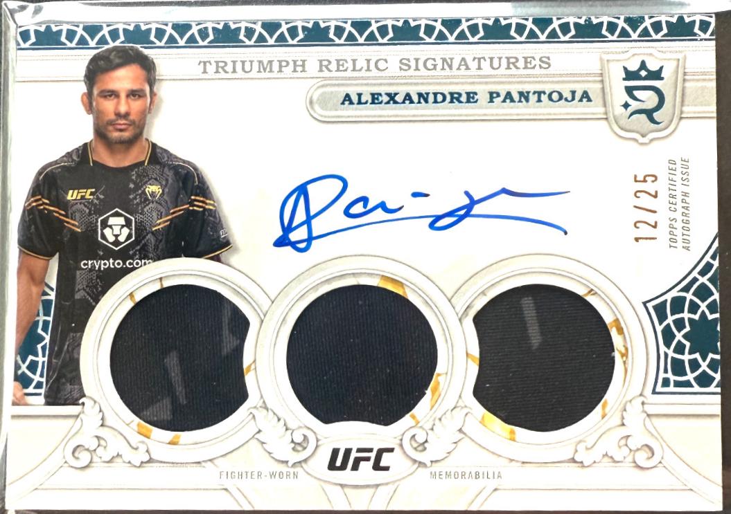 Alexandre Pantoja 2024 Topps Royalty UFC Triumph Relic Signatures #TRS-APA Blue