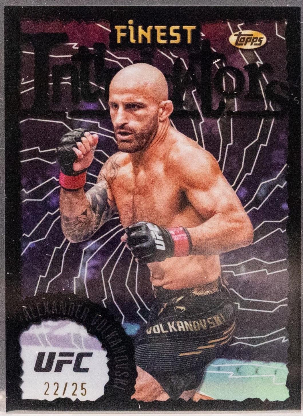 Alexander Volkanovski 2024 Topps Finest UFC Intimidators #INT-4 Black Refractor