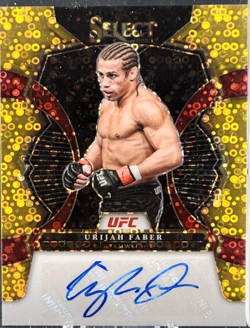 Urijah Faber 2023 Panini Select UFC Signatures #11 Gold Disco