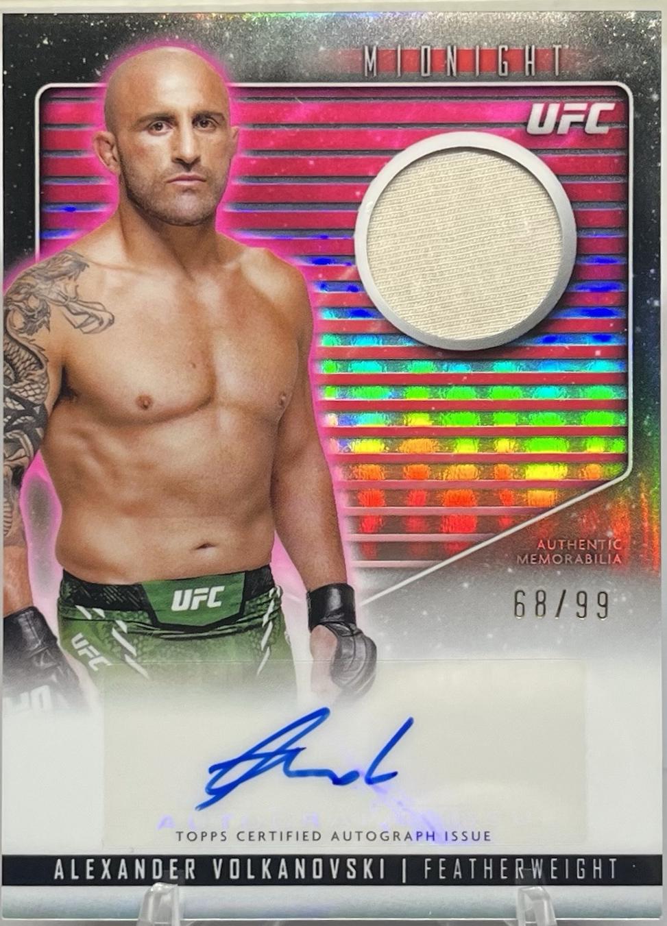 Alexander Volkanovski 2024 Topps Midnight UFC Relic Autographs #RCA-AVO Twilight