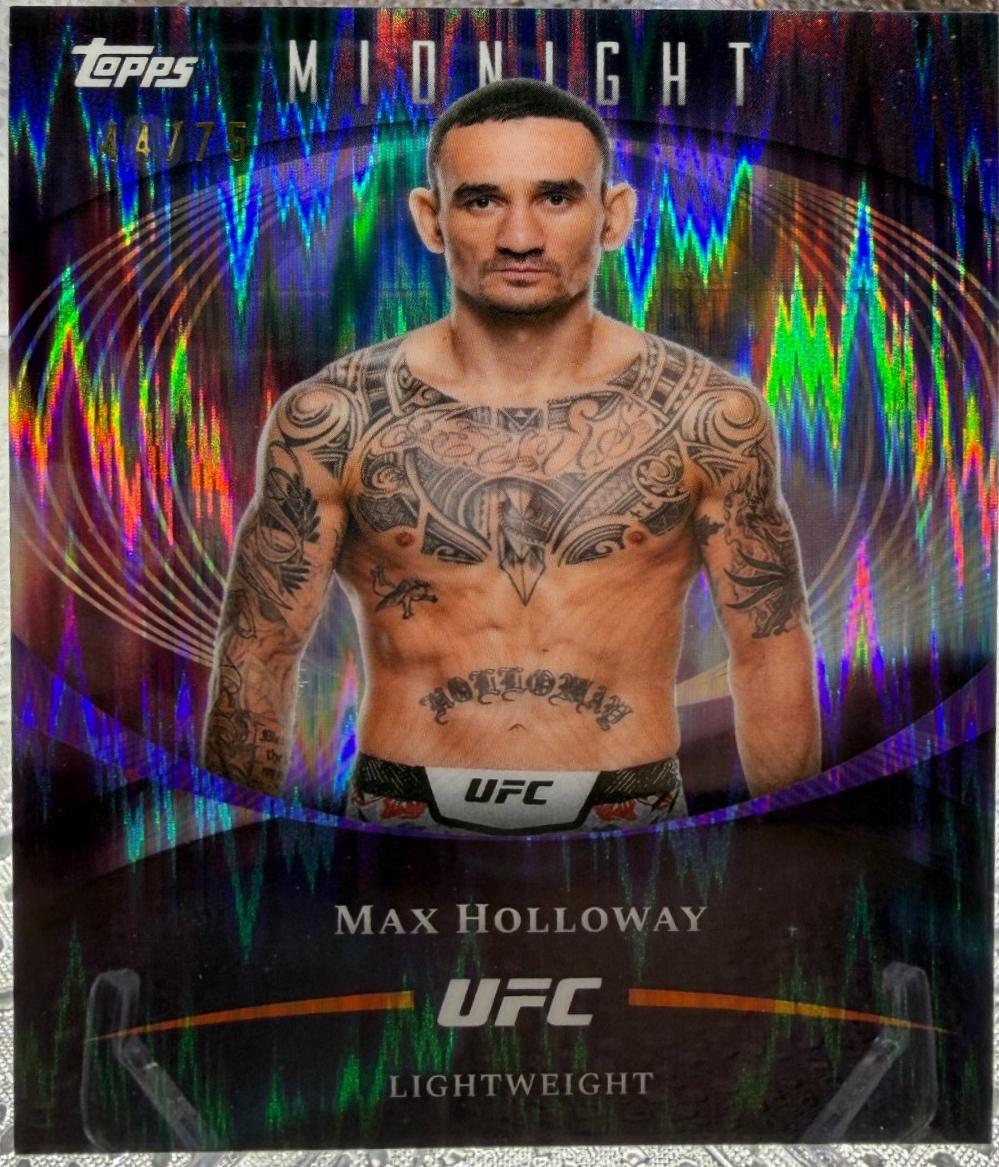 Max Holloway 2026 Topps Midnight UFC Base #36 Dusk