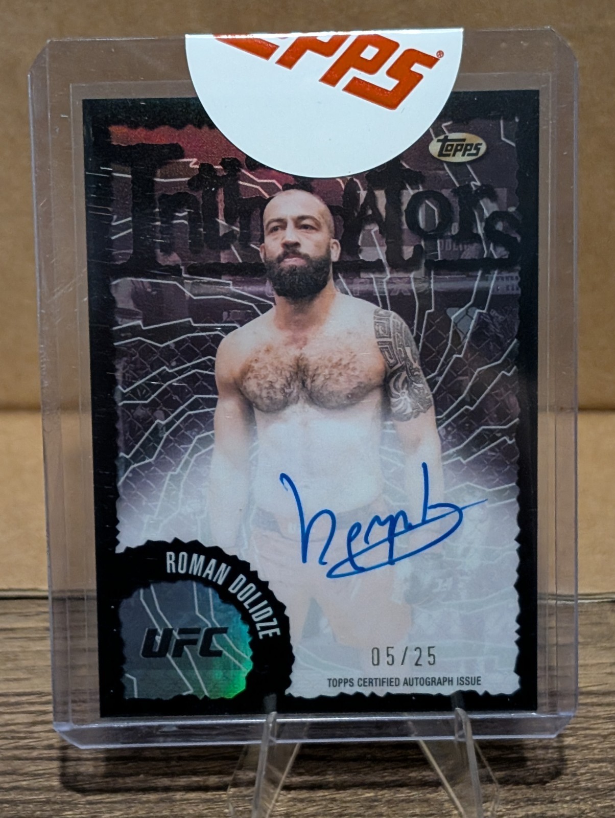 Roman Dolidze 2024 Topps Finest UFC Intimidators Autographs #IA-RDE Black Refractor