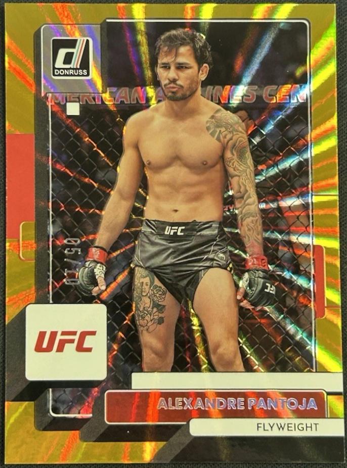 Alexandre Pantoja 2023 Panini Donruss UFC Base #106 Gold Laser