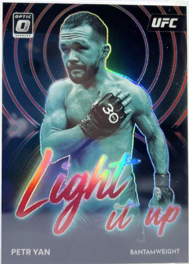 Petr Yan 2023 Panini Donruss Optic UFC Light It Up #6 Red