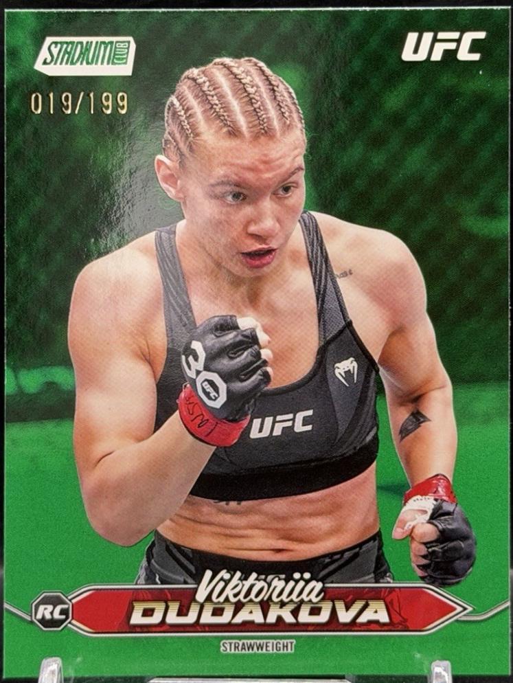 Viktoriia Dudakova 2025 Topps Stadium Club UFC Base #124 Green