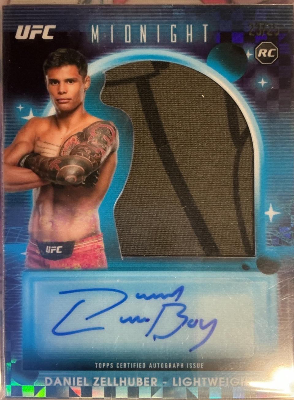 Daniel Zellhuber 2025 Topps Midnight UFC Rookie Relic Autographs #RRA-DZ Black Light