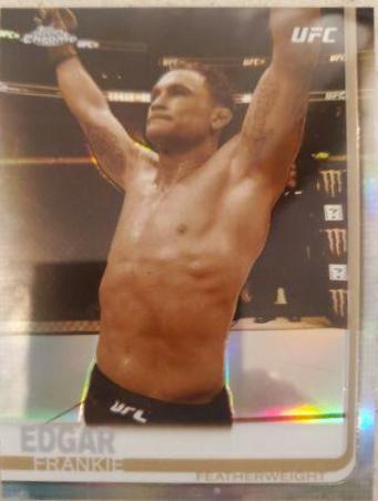 Frankie Edgar 2019 Topps Chrome UFC Base #4 Refractor