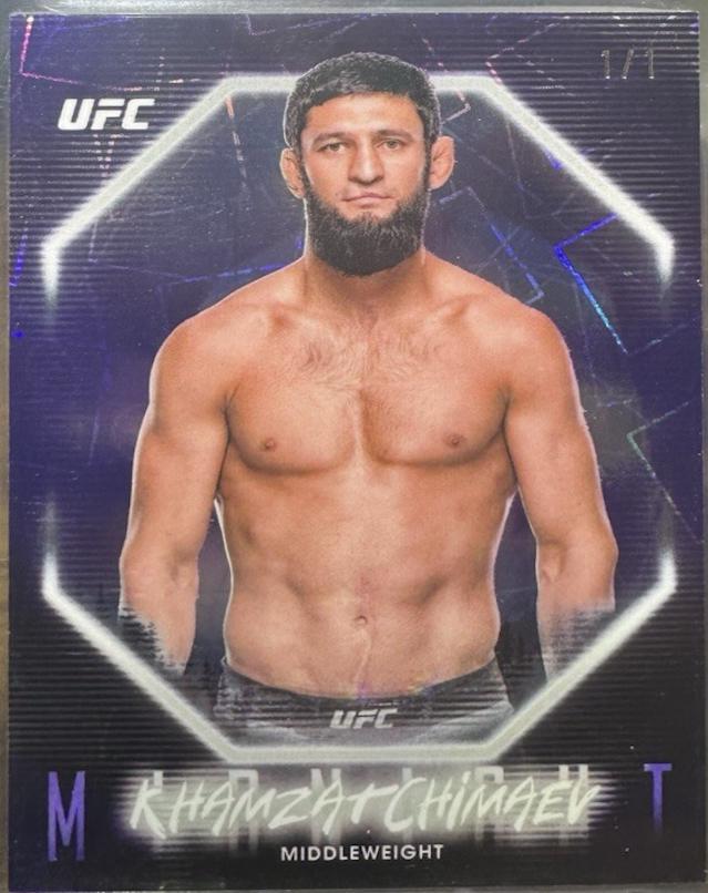 Khamzat Chimaev 2025 Topps Midnight UFC Base #3 Black Light